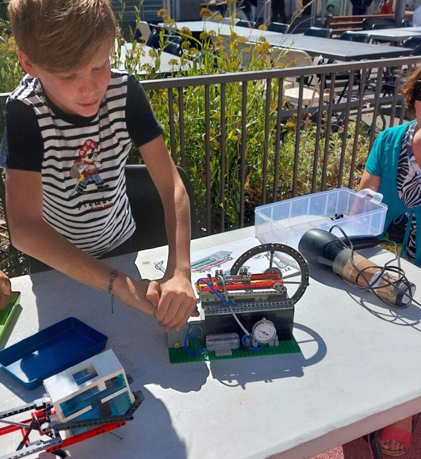 Train pneumatique pour évènement enfant ado - Ludi Briques