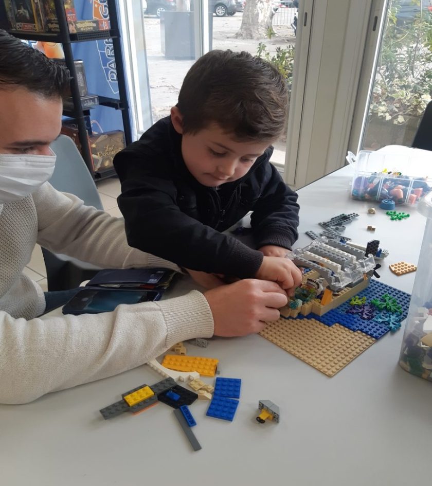 Activité lego parents et enfants avec lego - Ludi Briques