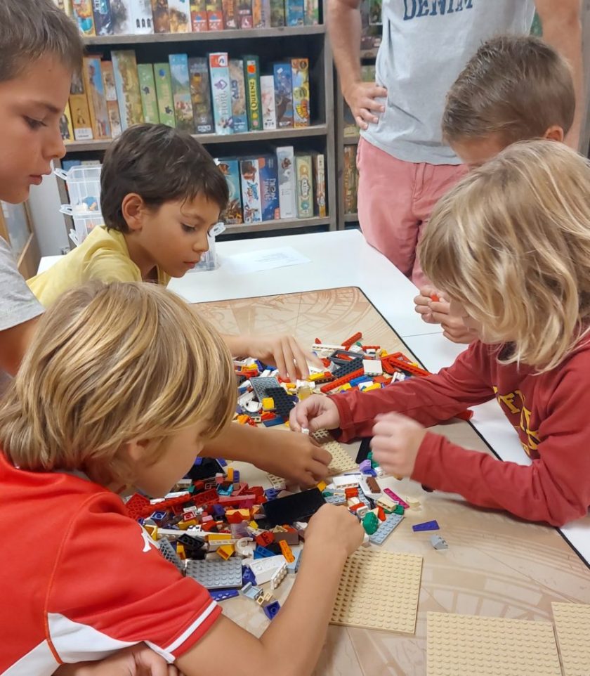 Activité Lego immersion en anglais - Ludi Briques