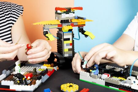 Atelier défis en famille briques lego - Ludi Briques
